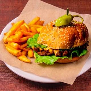 Cheeseburger with Fries