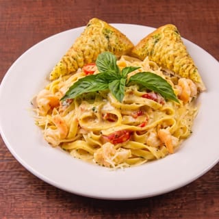 Shrimp Alfredo