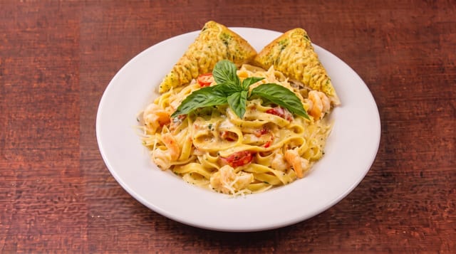 Shrimp Alfredo.