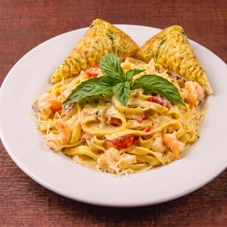 Shrimp Alfredo