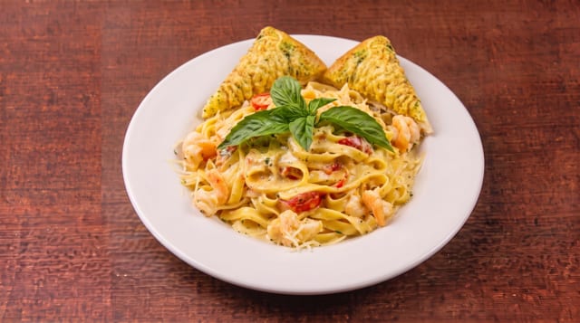 Shrimp Alfredo.