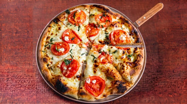 Pizza Margherita.